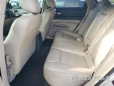 Zdjęcie 10 z 12 samochodu: 2005 DODGE MAGNUM VIN:2D8GV58295H125618 - miniatura