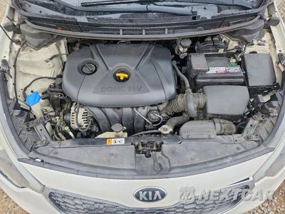 Zdjęcie 11 z 12 samochodu: 2016 KIA FORTE LX VIN:KNAFX4A64G5605018 - miniatura
