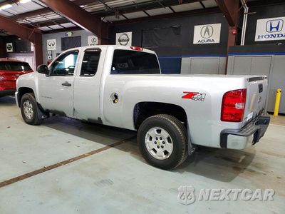 Drugie zdjęcie samochodu z przodu: 2011 CHEVROLET SILVERADO K1500 LT VIN:1GCRKSE32BZ266523 - miniatura