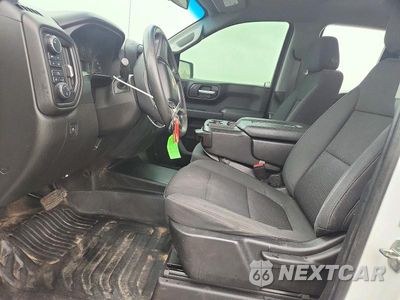 Zdjęcie 7 z 12 samochodu: 2021 CHEVROLET SILVERADO K1500 VIN:1GCRYAEH4MZ299434 - miniatura