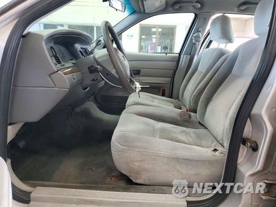 Zdjęcie 7 z 12 samochodu: 2003 FORD CROWN VICTORIA VIN:2FAFP73W23X212733 - miniatura