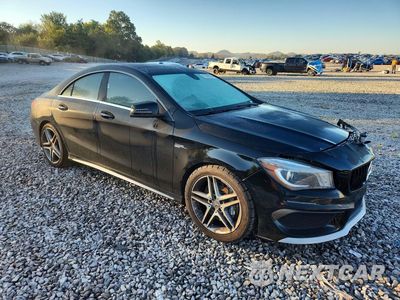 Czwarte zdjęcie samochodu z boku: 2014 MERCEDES-BENZ CLA 45 AMG VIN:WDDSJ5CB2EN131589 - miniatura