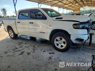 Czwarte zdjęcie samochodu z boku: 2026 RAM 1500 BIG HORN/LONE STAR VIN:1C6SRFFT1TN289066 - miniatura