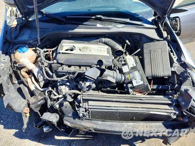 Zdjęcie 11 z 13 samochodu: 2011 VOLKSWAGEN GTI VIN:WVWED7AJ3BW343413 - miniatura