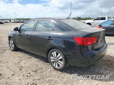 Drugie zdjęcie samochodu z przodu: 2013 KIA FORTE EX VIN:KNAFU4A24D5732255 - miniatura