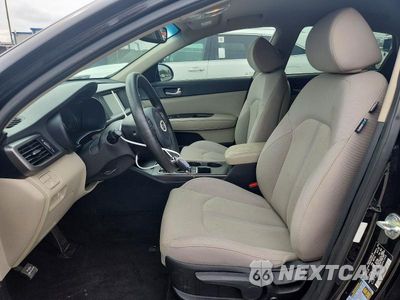 Zdjęcie 7 z 12 samochodu: 2018 KIA OPTIMA LX VIN:5XXGT4L35JG261630 - miniatura