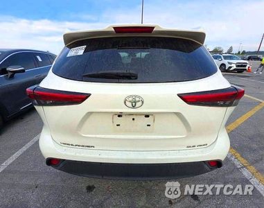 Zdjęcie 12 z 12 samochodu: 2021 TOYOTA HIGHLANDER XLE VIN:5TDHZRBHXMS078269 - miniatura