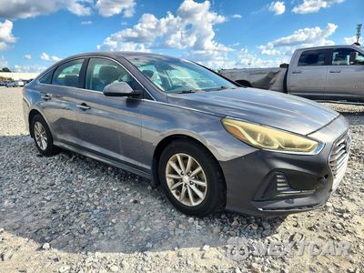 Czwarte zdjęcie samochodu z boku: 2018 HYUNDAI SONATA SE VIN:5NPE24AF4JH726474 - miniatura