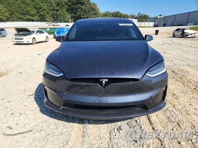 Piąte zdjęcie samochodu w środku: 2022 TESLA MODEL X VIN:7SAXCBE69NF355985 - miniatura