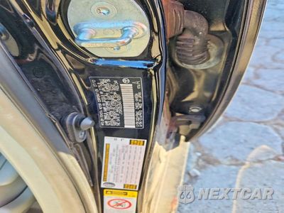 Zdjęcie 12 z 12 samochodu: 2010 TOYOTA PRIUS II VIN:JTDKN3DU5A5190097 - miniatura