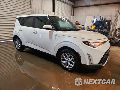 Czwarte zdjęcie samochodu z boku: 2025 KIA SOUL LX VIN:KNDJ23AU7S7939965 - miniatura