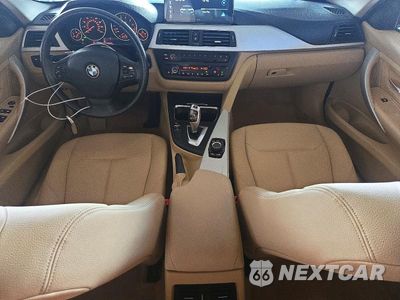 Zdjęcie 8 z 13 samochodu: 2012 BMW 328 I SULEV VIN:WBA3C1C51CF433875 - miniatura