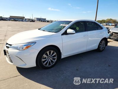 2016 TOYOTA CAMRY XLE 4T4BF1FK3GR560797 - główne zdjęcie licytacji z USA - miniatura