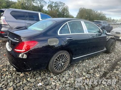 Trzecie zdjęcie samochodu z tyłu: 2015 MERCEDES-BENZ C 300 4MATIC VIN:55SWF4KB6FU020437 - miniatura