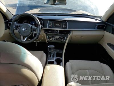 Zdjęcie 8 z 12 samochodu: 2016 KIA OPTIMA LX VIN:5XXGT4L33GG020187 - miniatura