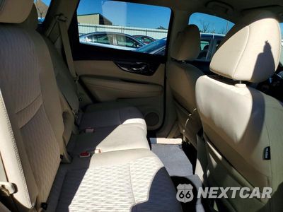 Zdjęcie 10 z 12 samochodu: 2018 NISSAN ROGUE SV VIN:5N1AT2MV5JC788654 - miniatura