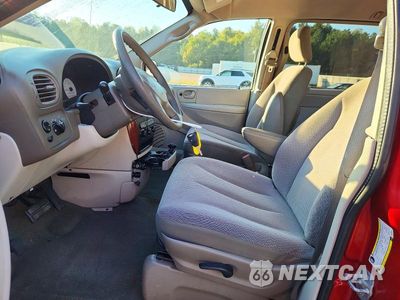 Zdjęcie 7 z 13 samochodu: 2007 CHRYSLER TOWN & COUNTRY LX VIN:2A4GP44R97R238868 - miniatura