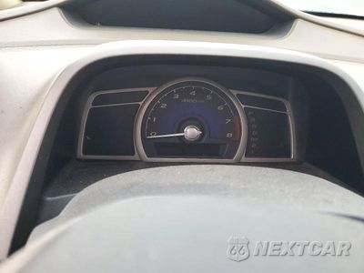 Zdjęcie 9 z 12 samochodu: 2008 HONDA CIVIC EX VIN:1HGFA16898L049672 - miniatura