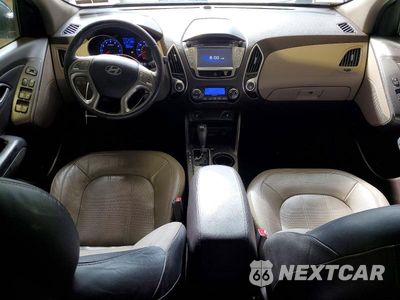 Zdjęcie 8 z 13 samochodu: 2010 HYUNDAI TUCSON VIN:KM8JUCAC6AU056095 - miniatura
