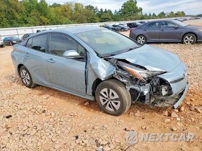 Czwarte zdjęcie samochodu z boku: 2016 TOYOTA PRIUS TWO ECO VIN:JTDKARFU0G3512578 - miniatura