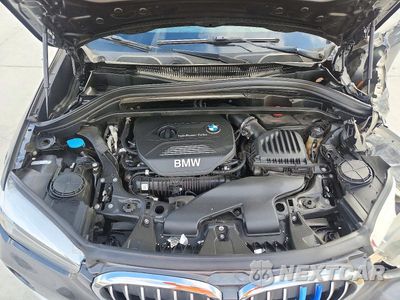 Zdjęcie 12 z 13 samochodu: 2018 BMW X1 XDRIVE28I VIN:WBXHT3C30J3H32989 - miniatura