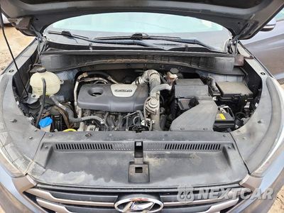Zdjęcie 11 z 12 samochodu: 2016 HYUNDAI TUCSON SPORT VIN:KM8J3CA28GU224757 - miniatura