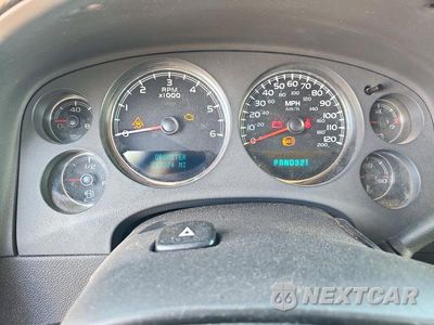 Zdjęcie 9 z 13 samochodu: 2007 CHEVROLET SUBURBAN C1500 VIN:3GNFC160X7G261289 - miniatura