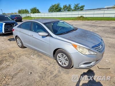 Czwarte zdjęcie samochodu z boku: 2011 HYUNDAI SONATA GLS VIN:5NPEB4AC2BH213151 - miniatura