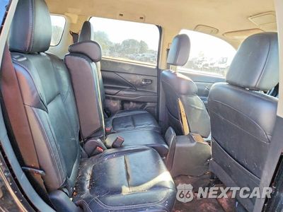 Zdjęcie 11 z 13 samochodu: 2020 MITSUBISHI OUTLANDER SE VIN:JA4AZ3A33LJ001107 - miniatura