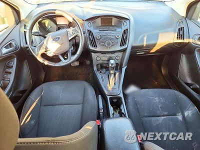 Zdjęcie 8 z 12 samochodu: 2015 FORD FOCUS SE VIN:1FADP3K22FL363135 - miniatura