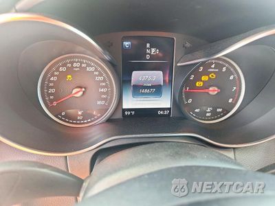 Zdjęcie 9 z 12 samochodu: 2015 MERCEDES-BENZ C 300 VIN:55SWF4JB4FU045323 - miniatura