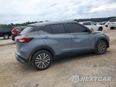 Trzecie zdjęcie samochodu z tyłu: 2021 NISSAN KICKS SV VIN:3N1CP5CV0ML552266 - miniatura