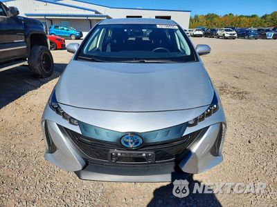 Piąte zdjęcie samochodu w środku: 2022 TOYOTA PRIUS PRIME LE VIN:JTDKAMFP8N3222826 - miniatura