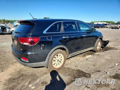 Trzecie zdjęcie samochodu z tyłu: 2019 KIA SORENTO L VIN:5XYPG4A31KG477799 - miniatura