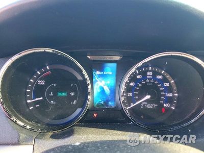 Zdjęcie 9 z 12 samochodu: 2014 HYUNDAI SONATA HYBRID VIN:KMHEC4A49EA110290 - miniatura