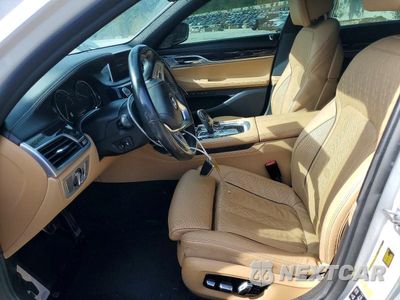 Zdjęcie 7 z 12 samochodu: 2019 BMW 750 XI VIN:WBA7F2C53KB240535 - miniatura