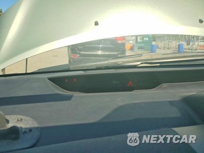 Zdjęcie 9 z 12 samochodu: 2007 TOYOTA PRIUS BASE VIN:JTDKB20U077574388 - miniatura