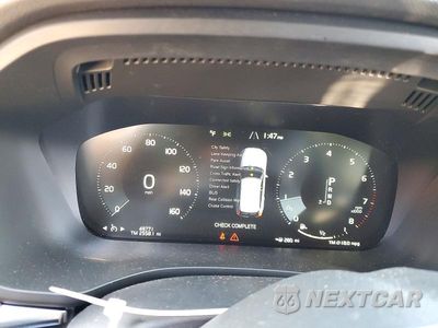 Zdjęcie 9 z 12 samochodu: 2021 VOLVO XC60 T6 MOMENTUM VIN:YV4A22RK1M1685184 - miniatura