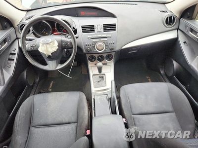 Zdjęcie 8 z 12 samochodu: 2011 MAZDA 3 I VIN:JM1BL1VF5B1900988 - miniatura