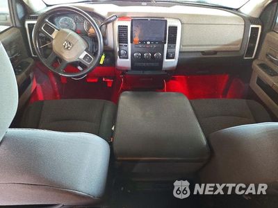 Zdjęcie 8 z 13 samochodu: 2009 DODGE RAM 1500 VIN:1D3HV13TX9S708295 - miniatura