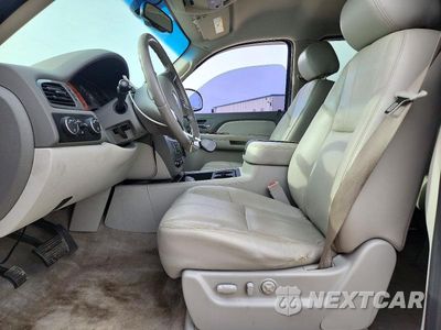 Zdjęcie 7 z 13 samochodu: 2009 GMC YUKON XL SLT VIN:1GKFK36399J100682 - miniatura