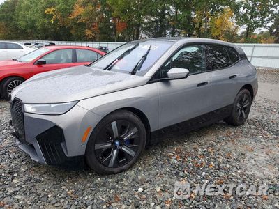 2024 BMW IX XDRIVE50 WB523CF04RCN18368 - główne zdjęcie licytacji z USA - miniatura