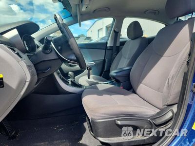 Zdjęcie 7 z 12 samochodu: 2015 HYUNDAI ELANTRA SE VIN:5NPDH4AE7FH547564 - miniatura