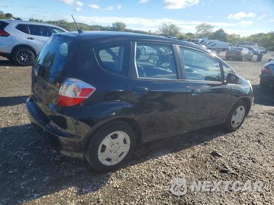 Trzecie zdjęcie samochodu z tyłu: 2012 HONDA FIT VIN:JHMGE8H30CS008149 - miniatura