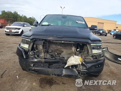 Piąte zdjęcie samochodu w środku: 2020 RAM 1500 BIG HORN/LONE STAR VIN:1C6SRFFT7LN275172 - miniatura