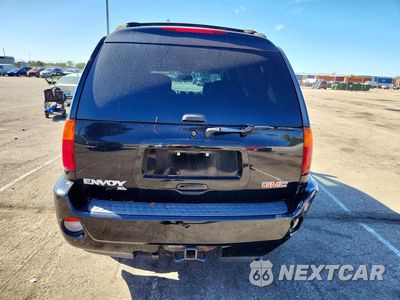 Zdjęcie 6 z 13 samochodu: 2005 GMC ENVOY DENALI XL VIN:1GKET66M956197687 - miniatura