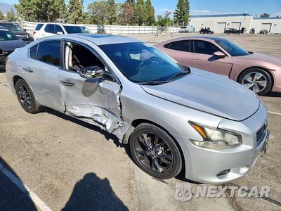 Czwarte zdjęcie samochodu z boku: 2012 NISSAN MAXIMA 3.5 S VIN:1N4AA5AP1CC817755 - miniatura