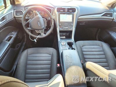 Zdjęcie 8 z 12 samochodu: 2019 FORD FUSION SE VIN:3FA6P0LU8KR140455 - miniatura