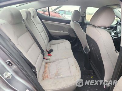 Zdjęcie 10 z 12 samochodu: 2019 HYUNDAI ELANTRA SE VIN:KMHD74LFXKU811834 - miniatura
