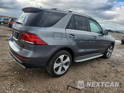 Trzecie zdjęcie samochodu z tyłu: 2017 MERCEDES-BENZ GLE 350 4MATIC VIN:4JGDA5HB0HA925221 - miniatura